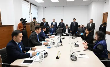 Алматы әкімі тұрғын үй мәселесі бойынша азаматтардың өтінішін қарады