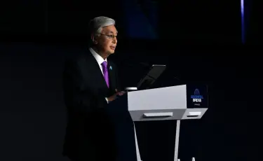 Глава государства выступил на международном форуме AI & Digital Bridge-2026