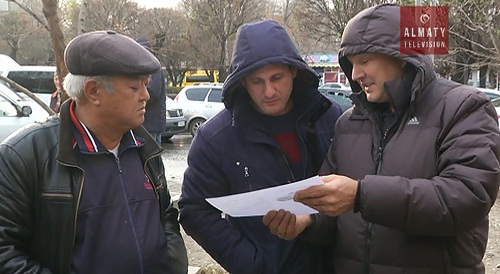 В Алматы нелегальные таксисты должны в течение 10 дней узаконить свой бизнес