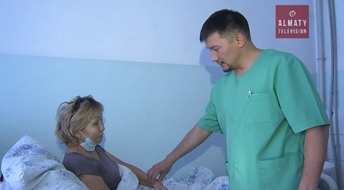 Алматинцы, страдающие раком, все чаще выбирают местных врачей