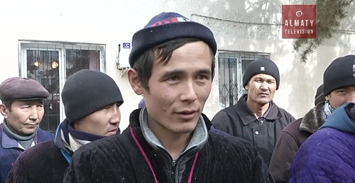 Около 50 трудовых мигрантов задержали в Алматинской области