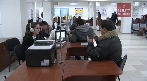 В Алматы люди с нарушениями слуха теперь могут самостоятельно приходить в ЦОНы