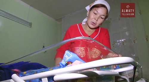 В Алматы  мать семерых детей попросила о помощи