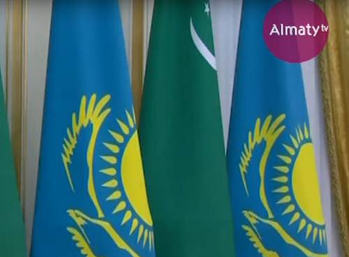 Нурсултан Назарбаев встретился с лидером Туркменистана