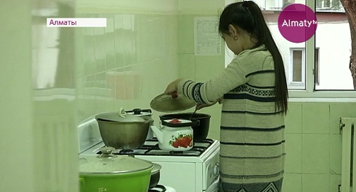 В Алматы ревизоры проверили более 30 студенческих общежитий  
