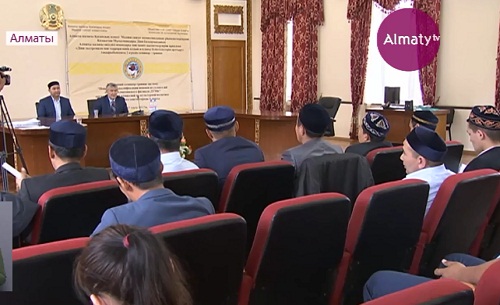 В Алматы религиозному экстремизму намерены противостоять с помощью образования 