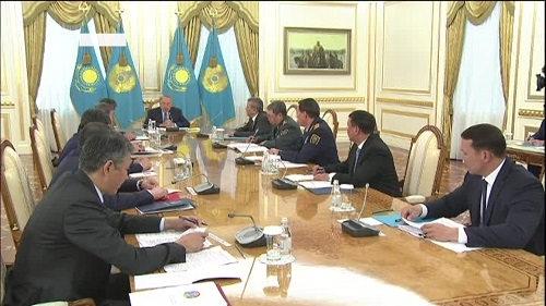 Нурсултан Назарбаев обсудил детали выставки ЭКСПО с руководителями ведомств