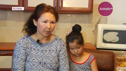 Семья из Астаны просит помощи на лечение десятилетней дочери 