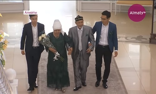55-лет совместной жизни отметила семейная чета из Алматы