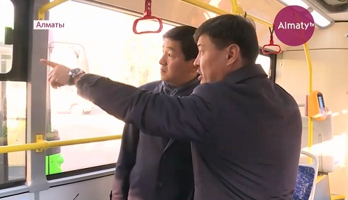 На ранее проблемный автобусный маршрут - №103 в Алматы выехали новые автобусы 