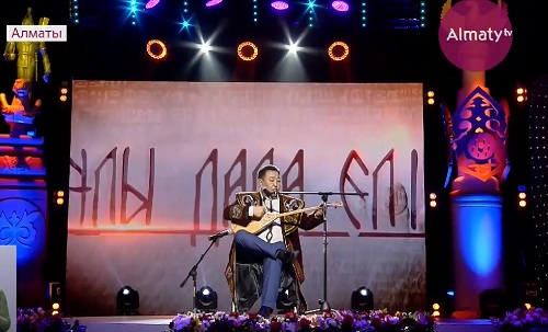 Известные произведения поэтов-импровизаторов прозвучали на большой сцене в Алматы
