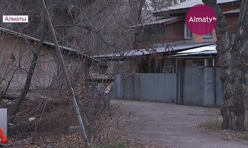 Проблему ветхого жилья в Алмалинском районе Алматы решают инвесторы
