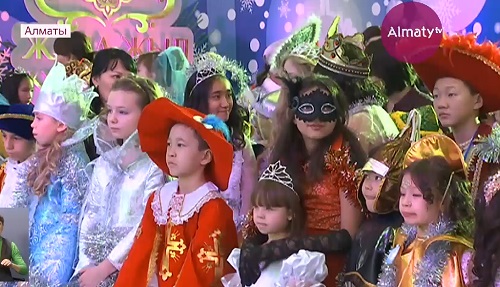 Во дворце Республики в Алматы прошла новогодняя елка Президента 