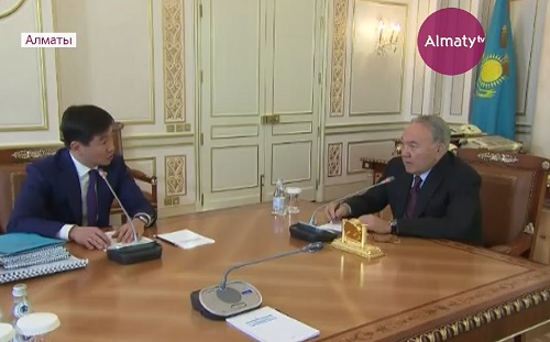 Нурсултан Назарбаев обсудил с акимом Алматы вопросы развития мегаполиса
