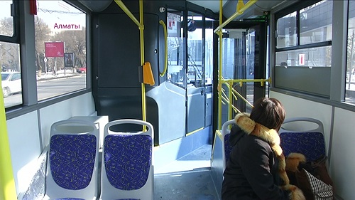 Новые экологичные автобусы вышли на линию 124 и 131 маршрутов в Алматы