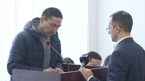 Жителя ЮКО судят в Алматы за хранение и перевозку оружия с боеприпасами