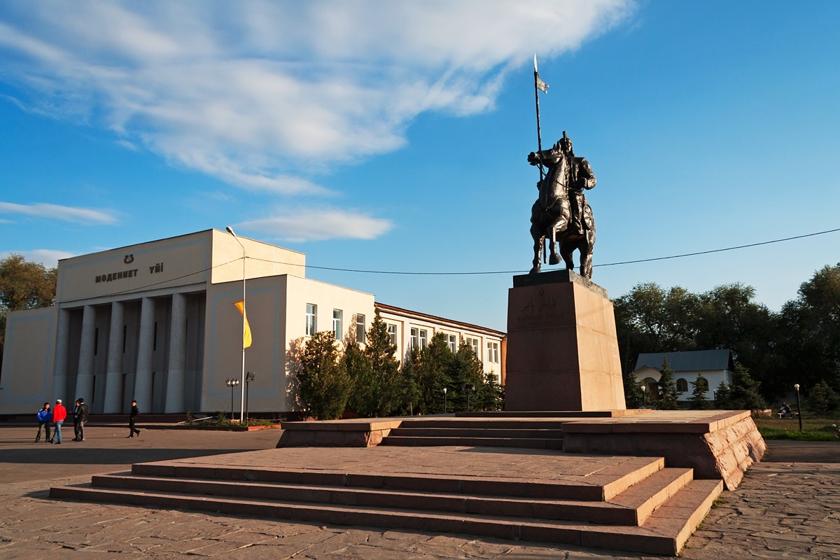 Сакральная карта Казахстана: мавзолей Райымбек-батыра 