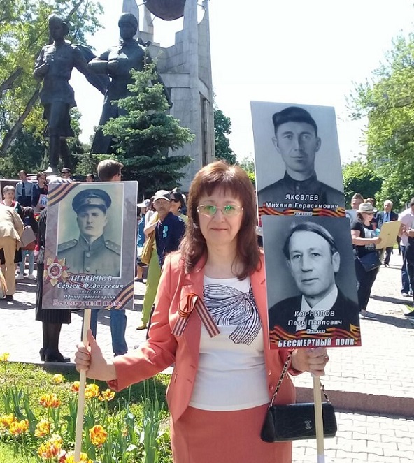 Помним и гордимся: Бессмертный полк в Алматы собрал более 100 000 человек
