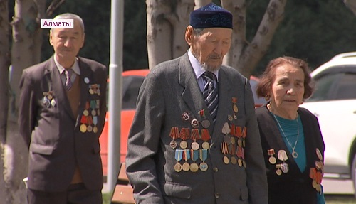 Ветераны ВОВ получили ко Дню Победы по 250 000 тенге