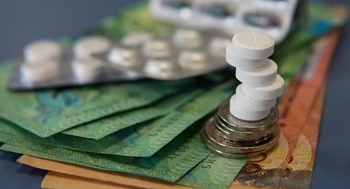 В Казахстане цены на лекарства накручиваются в три раза