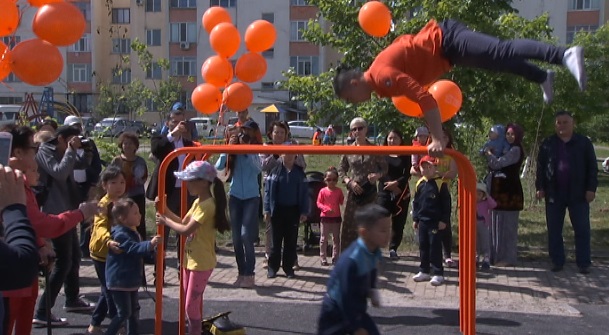 В Талгаре бизнесмены подарили жителям площадку для воркаута