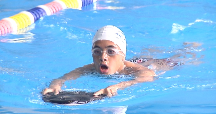 2 000 детей в Алматы бесплатно обучились плаванию