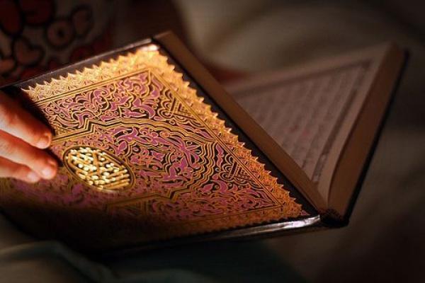 Астанчанин украл в мечети 12 священных книг