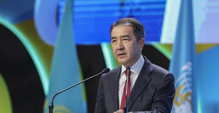Медицинские электронные паспорта будут у всех казахстанцев до 2020 года - Бакытжан Сагинтаев 