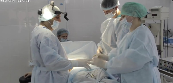 Жизнь за красоту: кто обращается к пластическим хирургам в Казахстане