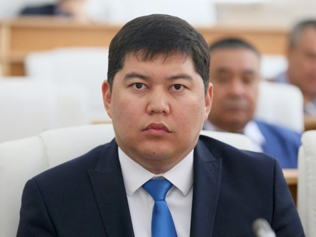 Экс-аким Усть-Каменогорска Куат Тумабаев подал иск в суд о защите чести и достоинства