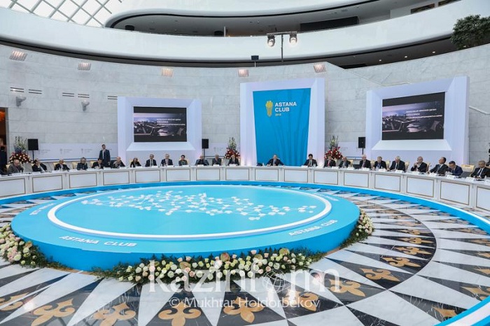 Нурсултан Назарбаев предложил площадку Астаны для встречи РФ, КНР, США и ЕС