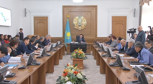 В Алматы обсудили статью Президента "7 граней Великой степи" 