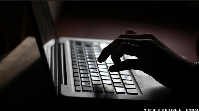 Двоих казахстанцев подозревают в кибермошенничестве в США