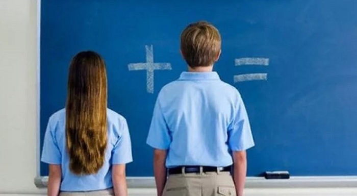 Нурсултан Назарбаев предложил проводить уроки полового воспитания в школах