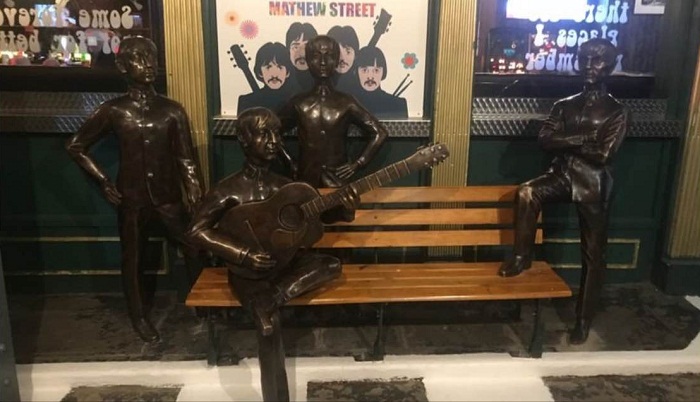 Копию алматинской скульптуры The Beatles без ведома автора установили в Ливерпуле