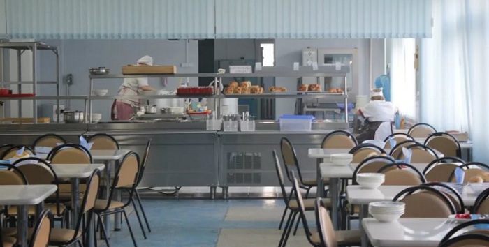 Какие продукты и блюда запрещены в школьных столовых Казахстана