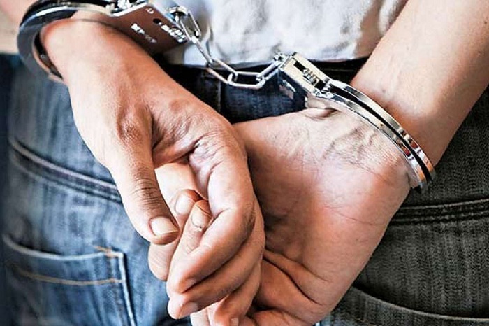 Похититель пельменей и памперсов попался на краже 250 ложек в Карагандинской области