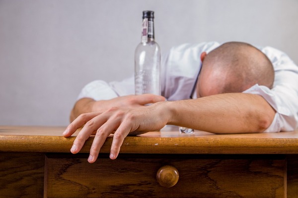 Около 6 тысяч жителей Петропавловска наказали за распитие алкогольных напитков