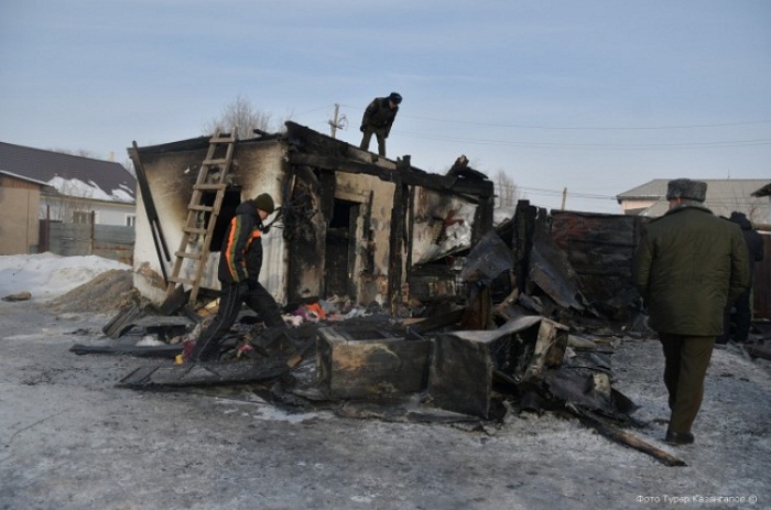 Семья погибших при пожаре в Астане детей на учете по жилью не состояла - акимат 