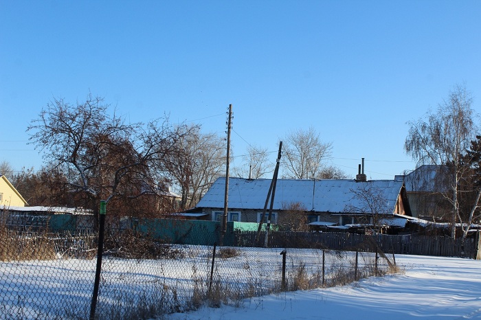 Сельчан на севере Казахстана заставляют вывозить снег из деревень