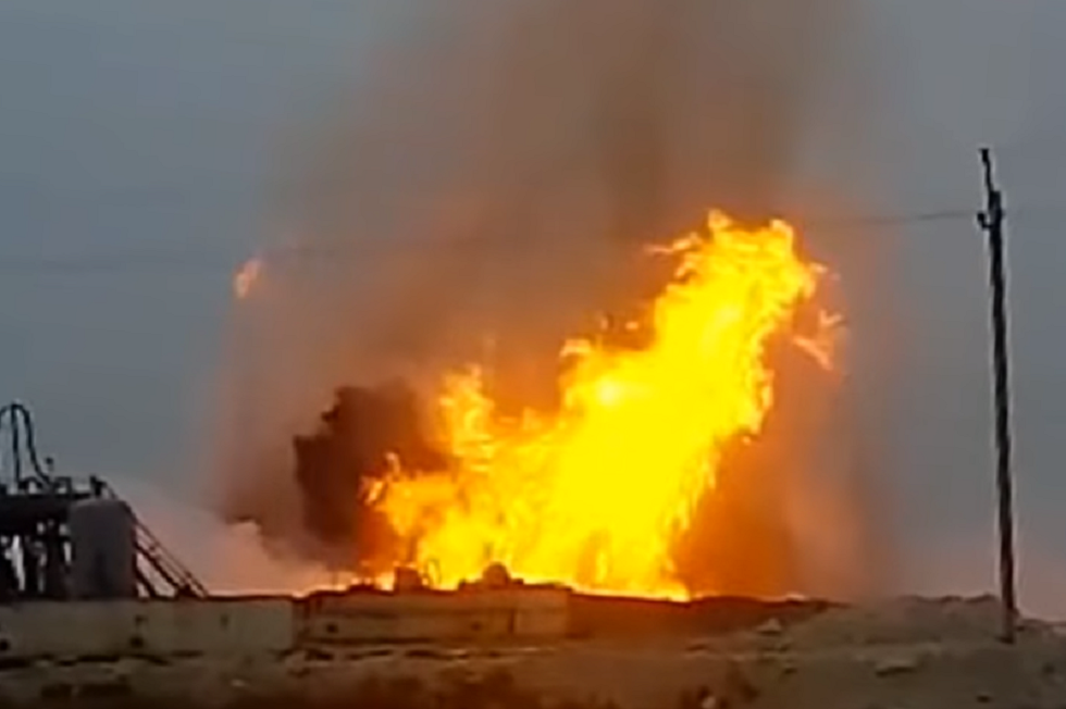 Пожар на месторождении Каламкас ликвидировать  не удалось