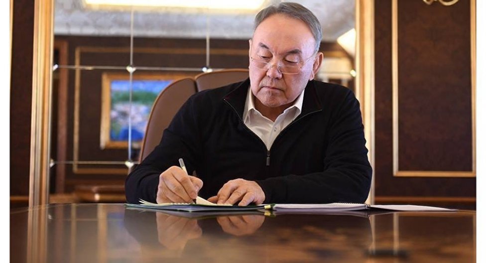 Соболезнования родным погибших при крушении вертолета выразил Нурсултан Назарбаев