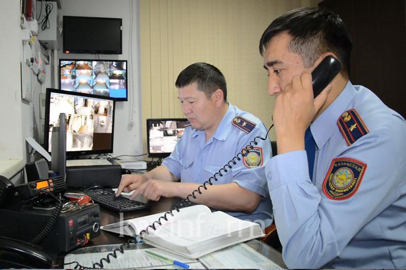 Служба "102" временно не принимала звонки в Алматы