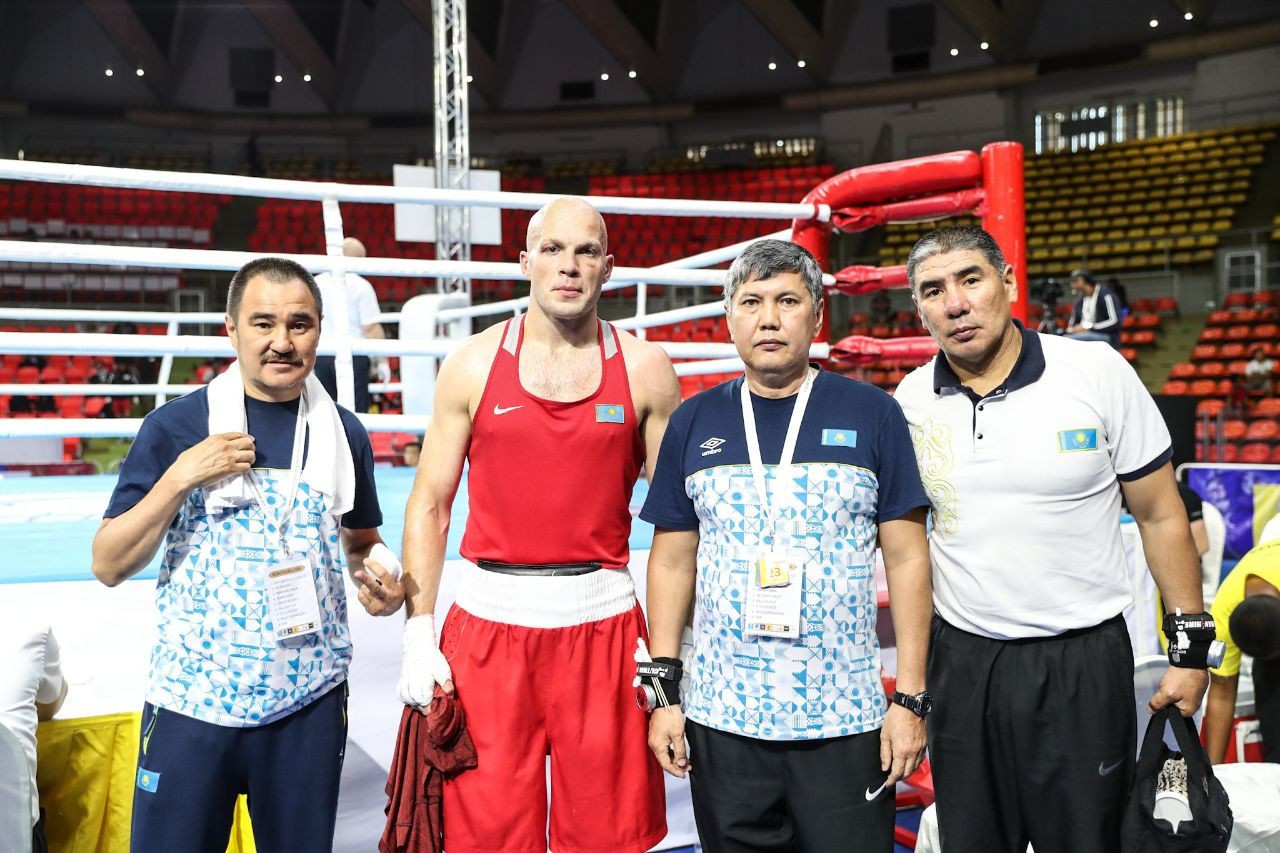 Бүгін Азия біріншілігінде қазақстандық 11 боксшы өнер көрсетеді 
