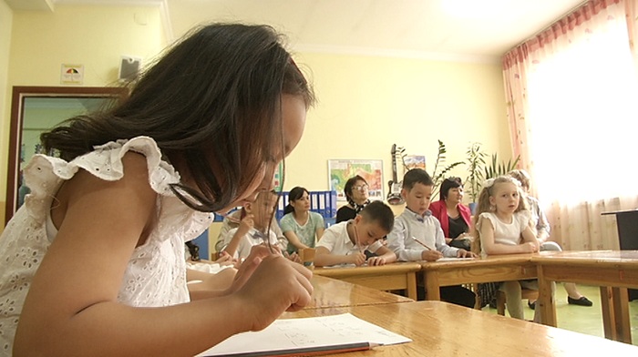 За 16 тысяч детей в частных детских садах Алматы половину платит акимат 
