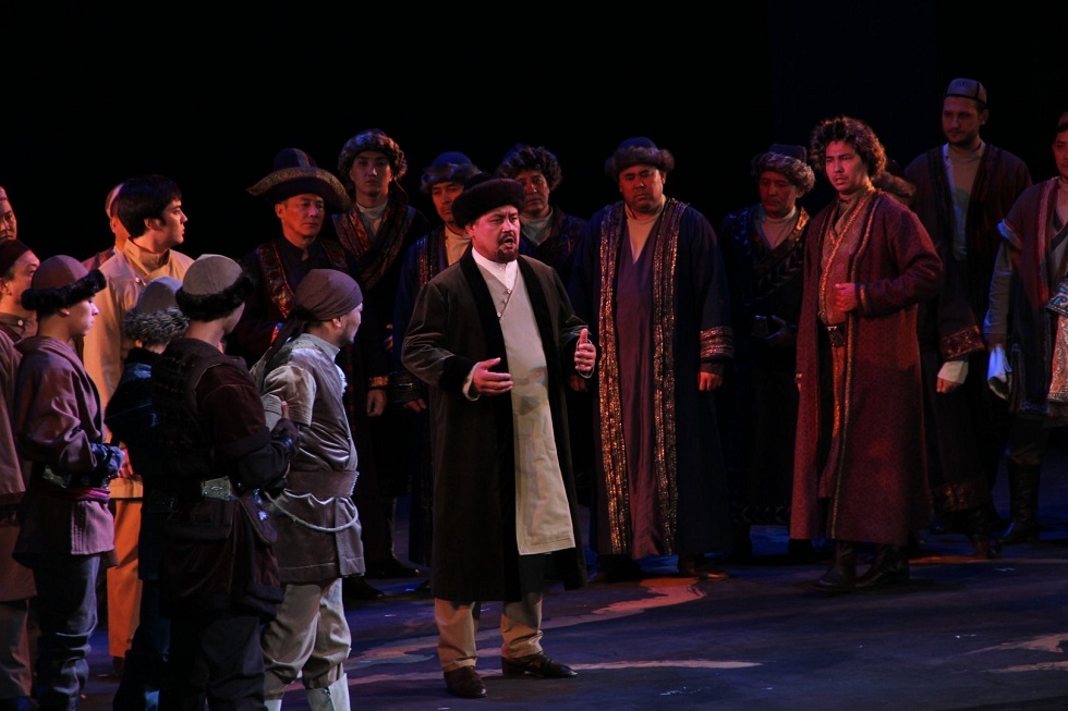 Оперой "Абай" стартовало празднование 85-летия ГАТОБ  