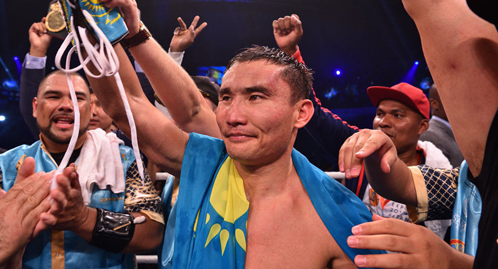 Знаменитый боксер Казахстана Канат Ислам возвратился на ринг