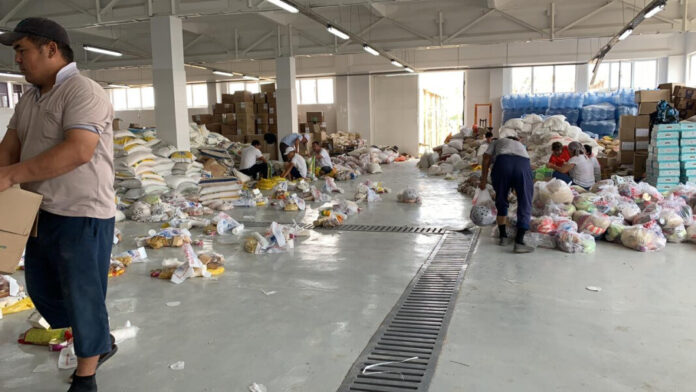 Жителям Арыси розданы более 80 тонн продуктов