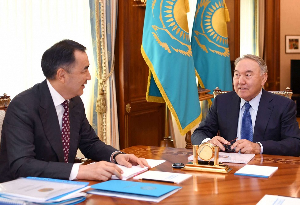 Сагинтаев доложил о планах "перезагрузки" партии Nur Otan Назарбаеву