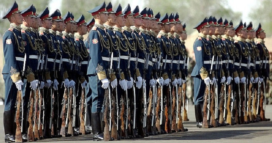 Военнослужащие Алматы поддержали решение Президента РК об ужесточении наказания за тяжкие преступления